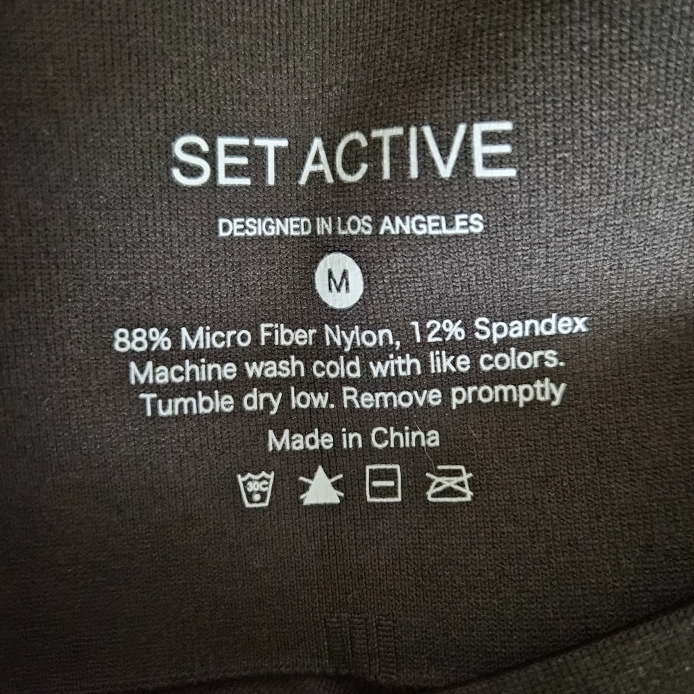 SET Active 2 Piece Brown Leggings and Crop Top Set X REVOLVE - Picture 10 of 12